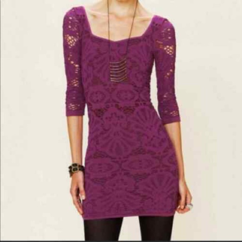 Free People - Intimately Plum Lace  3/4 Sleeve Dress with Brown Lining  Body Con